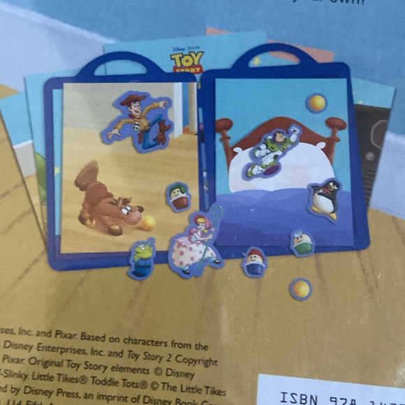 NEW IN PACKAGE TOY STORY MAGNET SET! - Picture 3 of 4